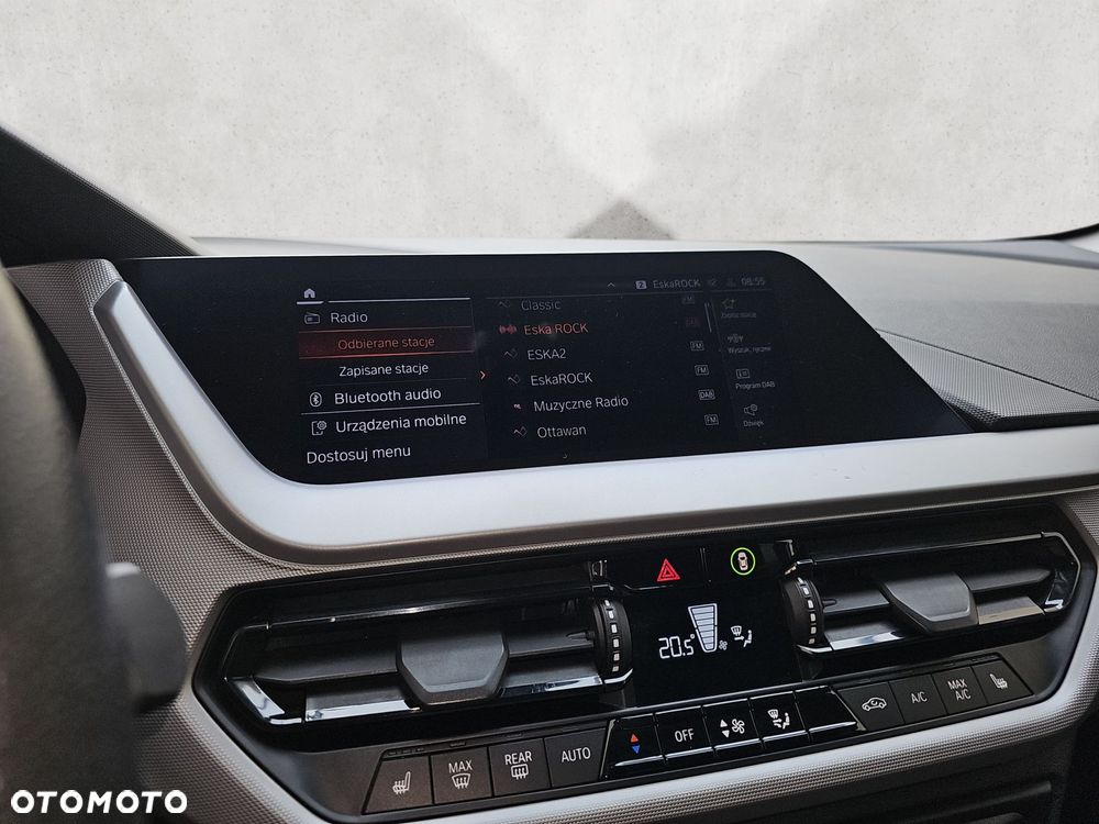 BMW Seria 1 - 22