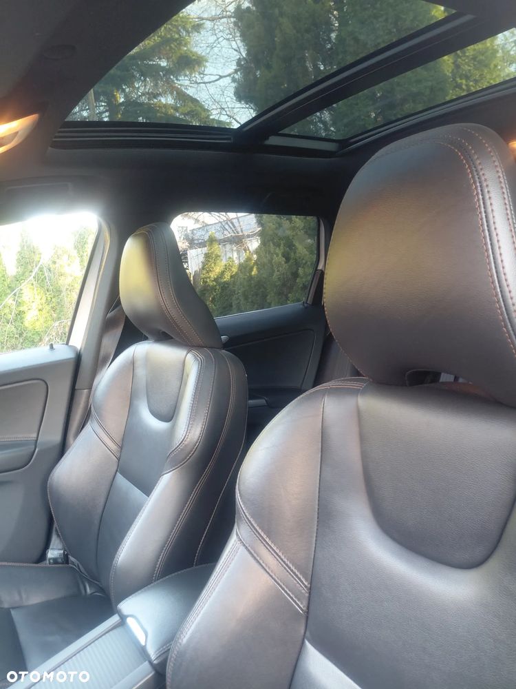 Volvo XC 60 D4 Drive-E Summum - 16