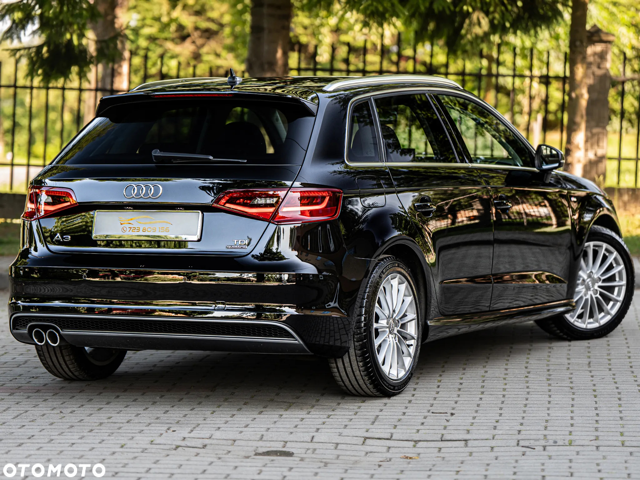 Audi A3 2.0 TDI Sportback (clean diesel) quattro S line Sportpaket - 4