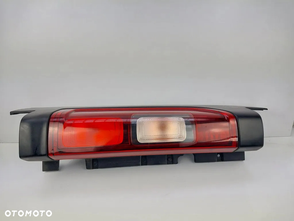 Lampa Tylna Lewa Tył Trafic III Vivaro B Talento 2019r 93450959