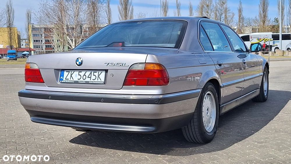 BMW Seria 7 - 4