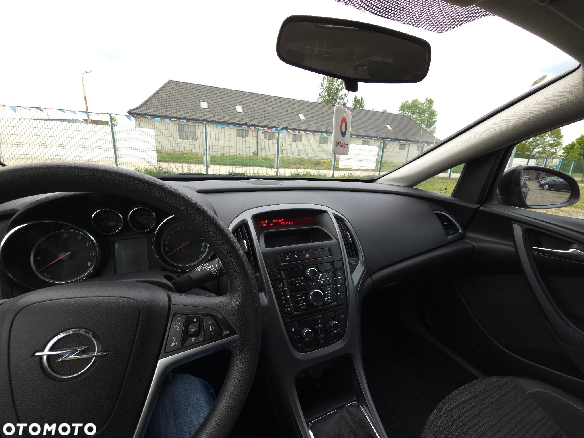 Opel Astra IV 1.6 Enjoy EU6 - 25