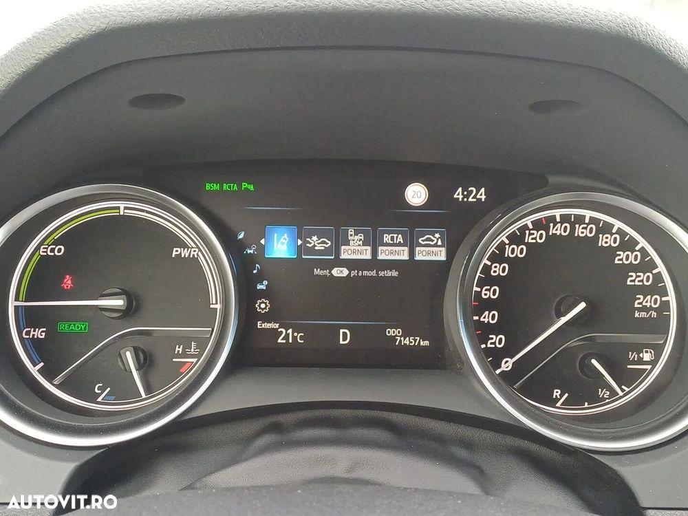 Toyota Camry 2.5 Dynamic - 17