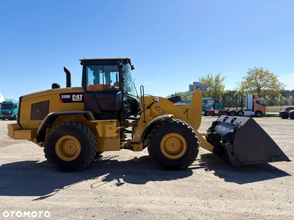 Caterpillar 930M - 8