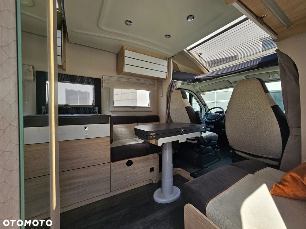 Challenger GRAPHITE 268 VIP Zimowy - Automat - 4 osobowy - 10