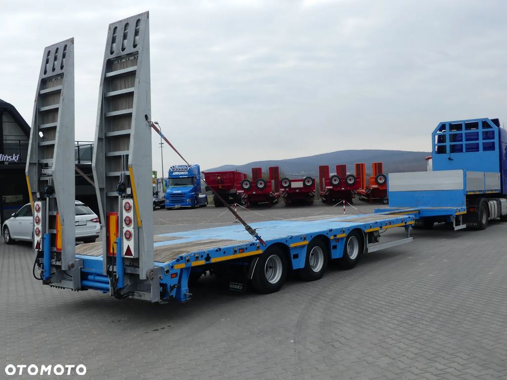 Bodex NISKOPODWOZIOWA / ROZCIĄGANA 3m / WCIĄGARKA / - 1