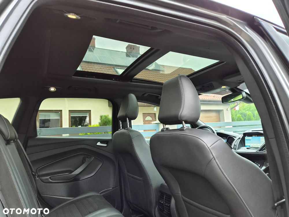 Ford Kuga 1.5 EcoBoost 2x4 ST-Line - 8