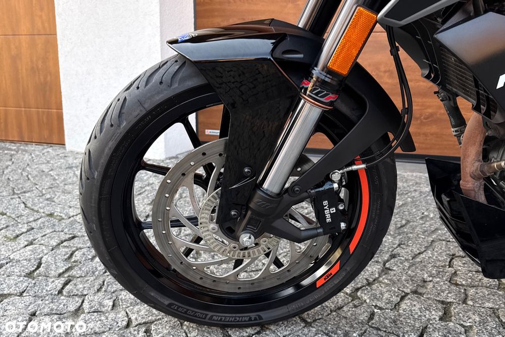 KTM Duke - 24