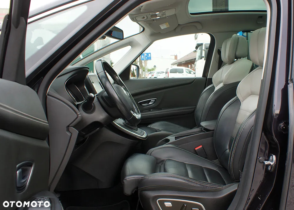 Renault Scenic 1.6 dCi Bose EDC - 13