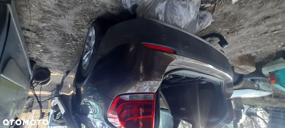 Bmw X1 E84 Światło stop , lampy tył w klapę Narożne w błotnik 03425500 03424500Wzmacniacz antenowy  Zderzak tył Parktronik b09 Marrakeschbraun metallic - 6