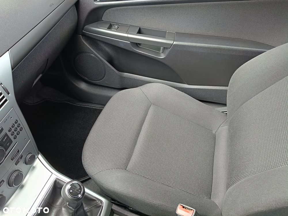 Opel Astra - 27