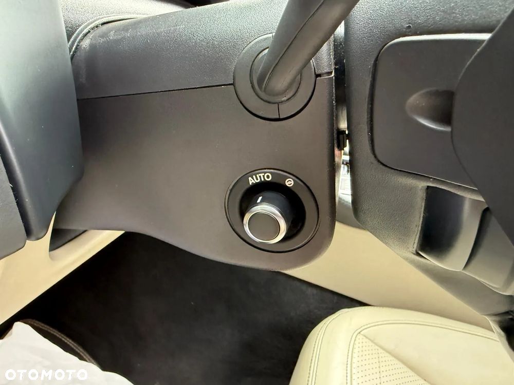 Jaguar XJ 3.0 V6 Kompressor AWD Premium Luxury - 14