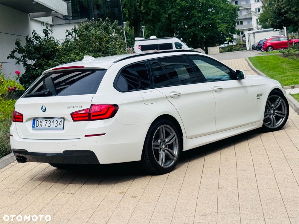 BMW Seria 5 530d xDrive - 15