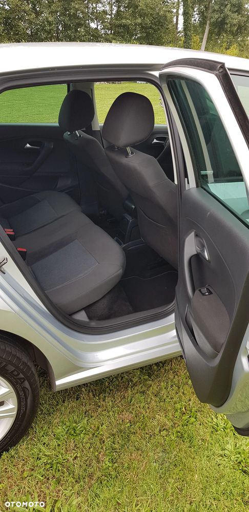 Volkswagen Polo - 9