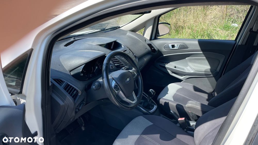 Ford EcoSport 1.5 EcoBlue TITANIUM - 10