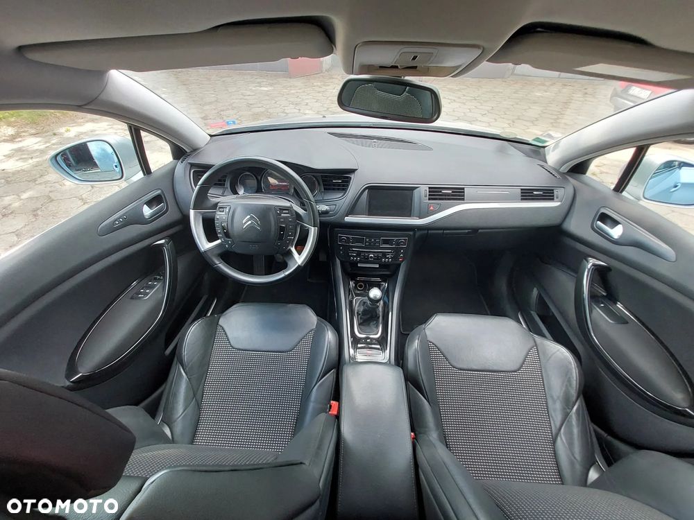 Citroën C5 HDi 140 FAP Exclusive - 6