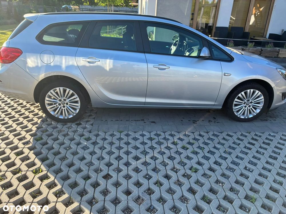 Opel Astra 1.4 T Cosmo EU6 - 7