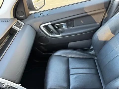 Land Rover Discovery Sport 2.0 TD4 HSE - 6