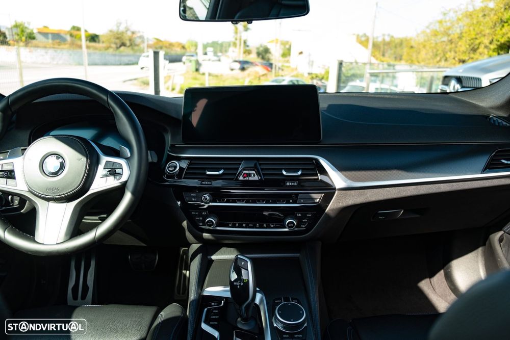 BMW 520 d Pack M Auto - 23
