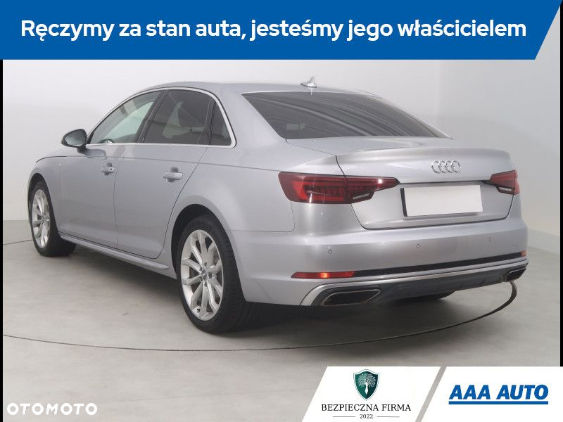 Audi A4 - 5