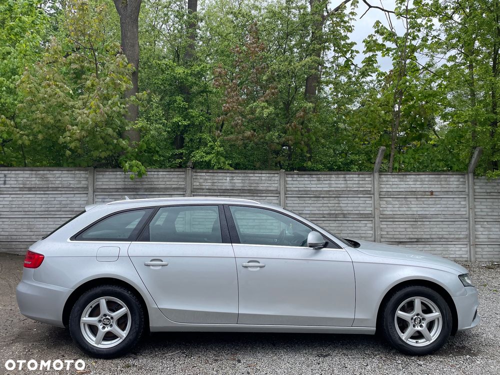 Audi A4 Avant 2.0 TDI DPF Ambition - 8