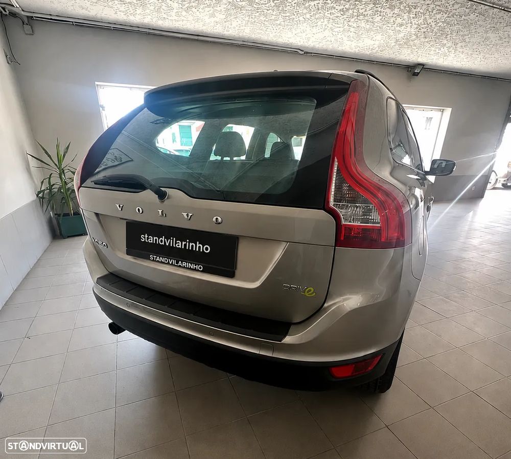 Volvo XC 60 2.0 D3 Drive - 19