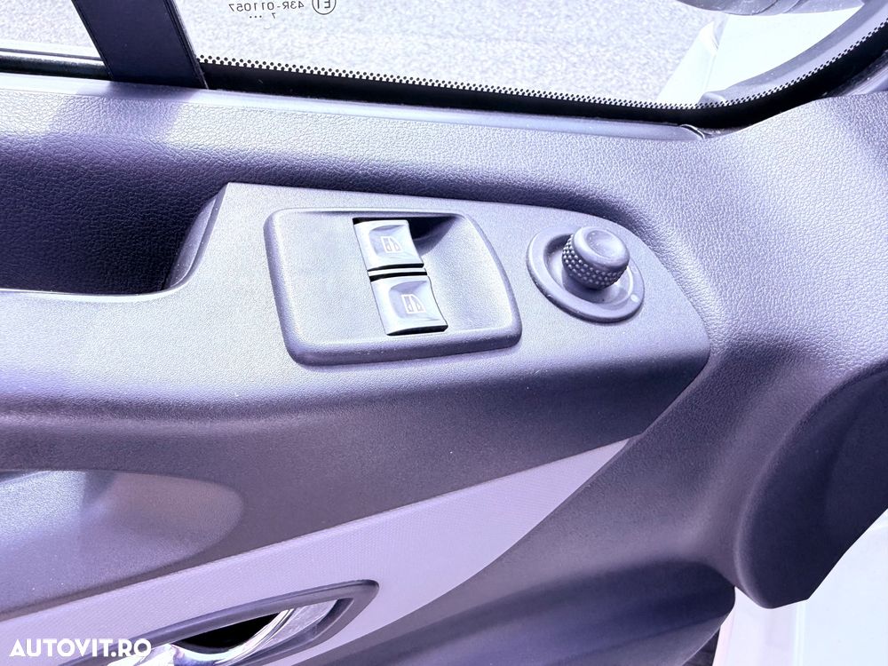 Renault Trafic ENERGY Start & Stop Combi L1H1 Expression - 25