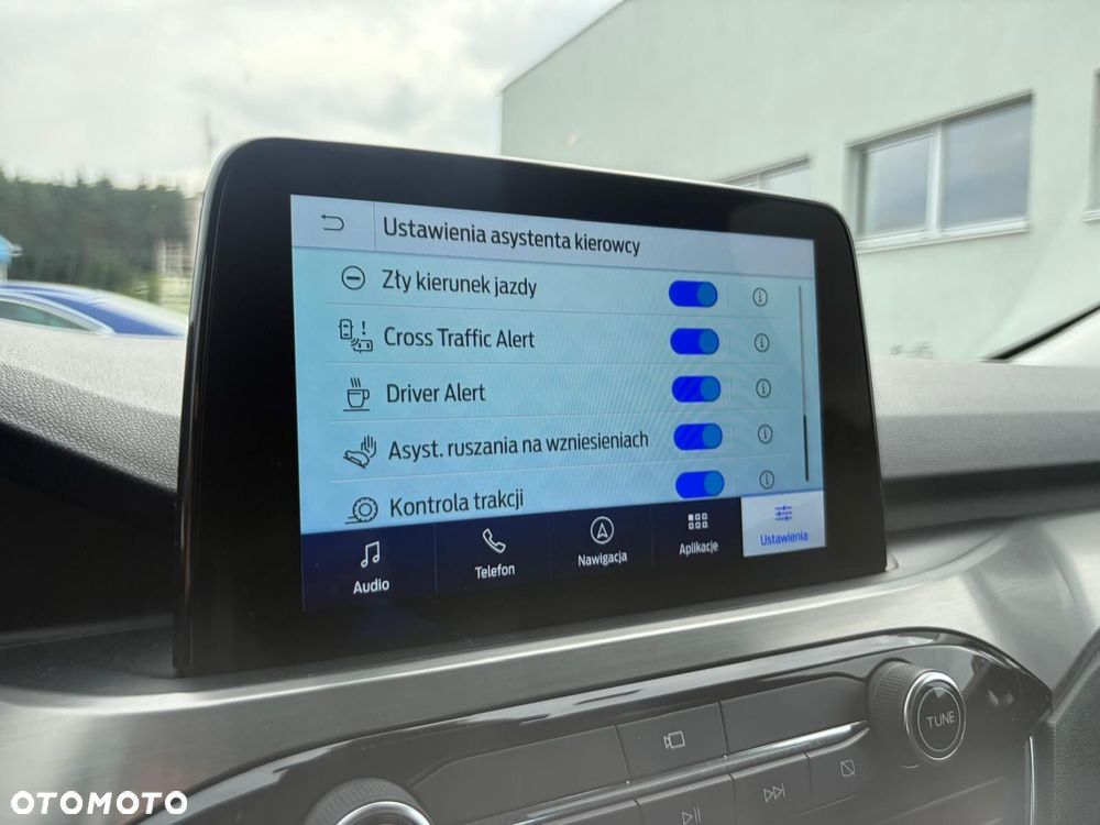 Ford Kuga - 9