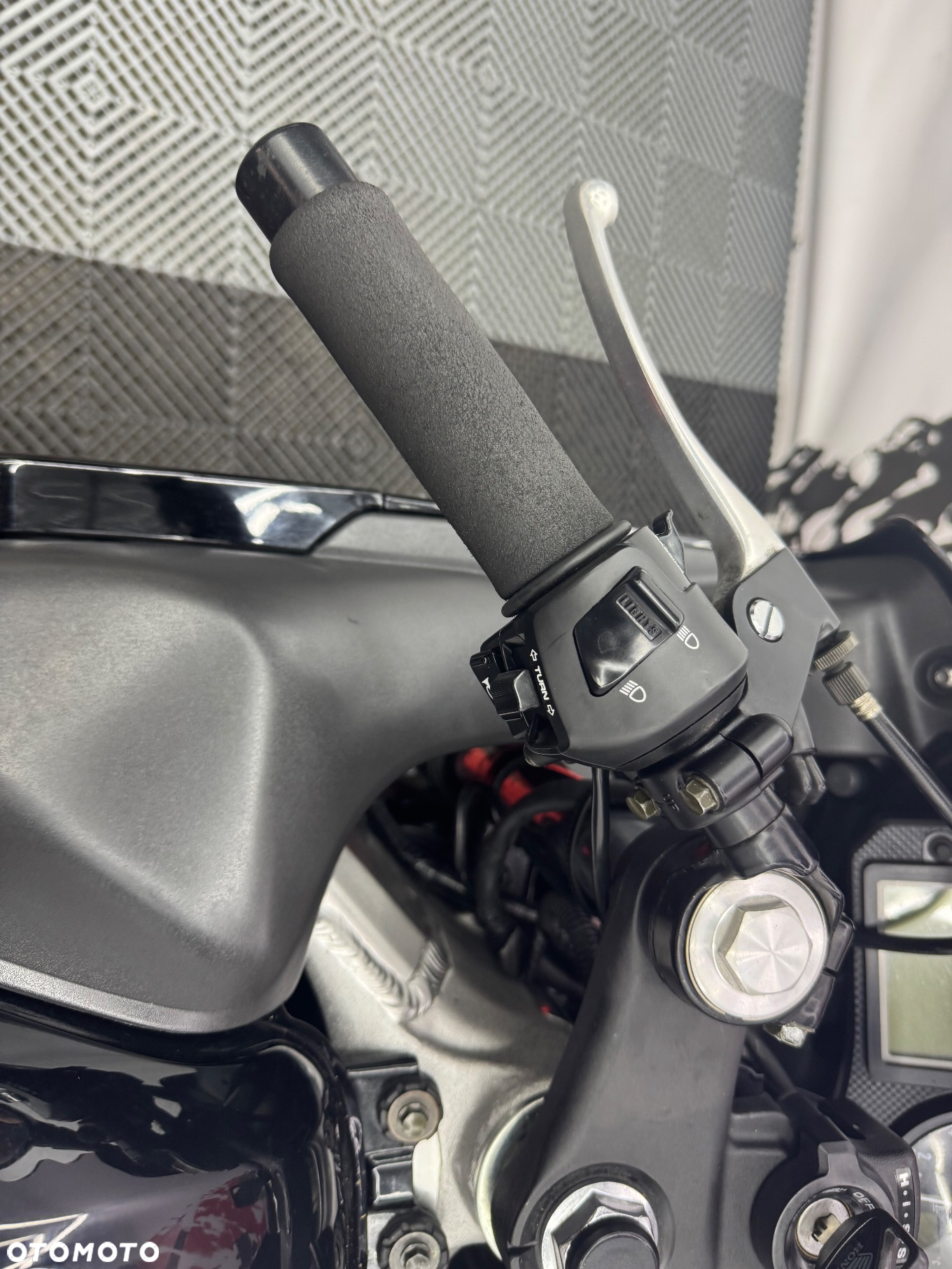 Honda CBR - 27