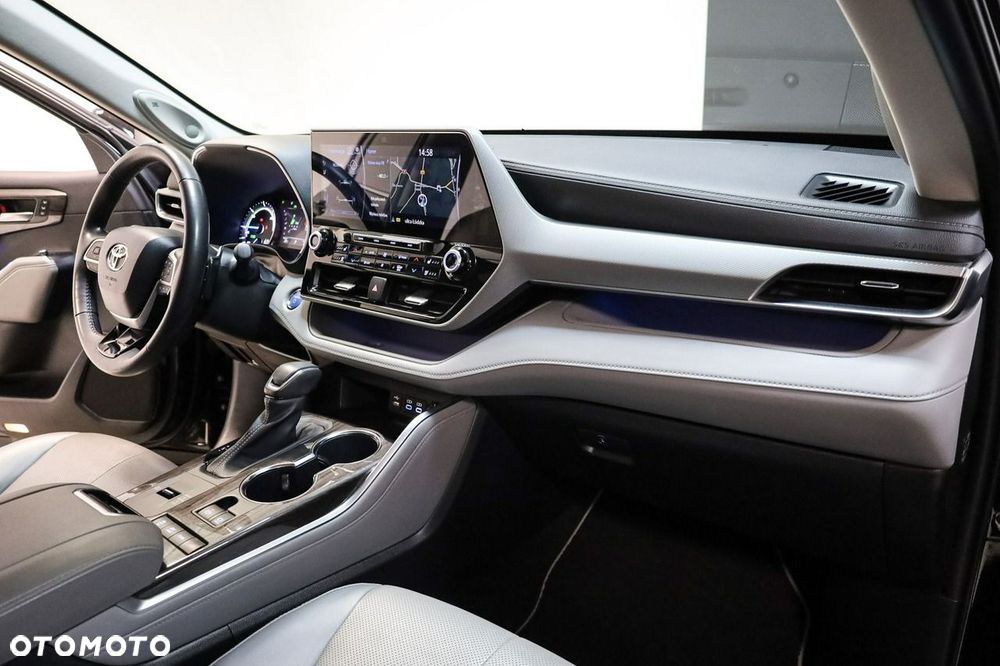 Toyota Highlander 2.5 Hybrid Executive - 22