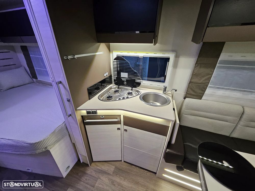 Challenger Genesis 275 Salão Face-to-face - 43