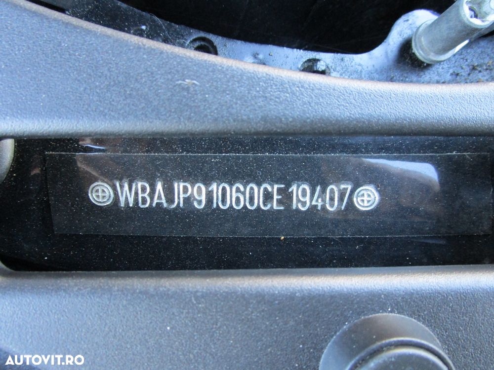 BMW Seria 5 530e xDrive Aut. Luxury Line - 6