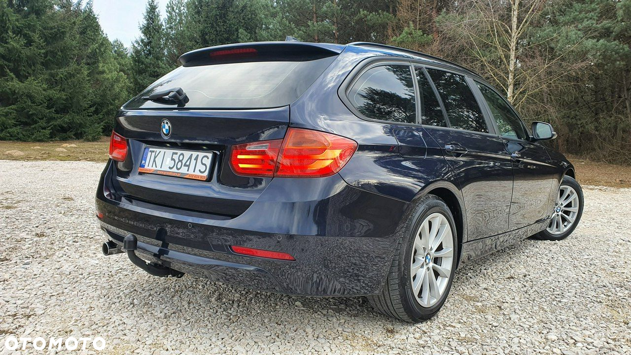 BMW Seria 3 320d DPF Touring - 3
