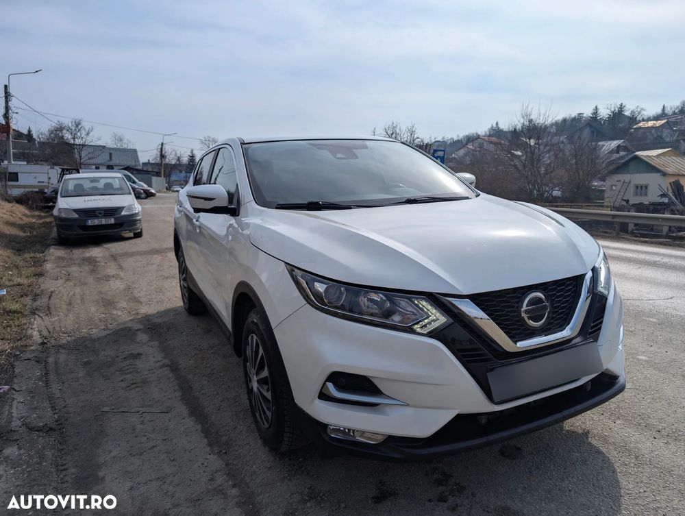 Nissan Qashqai 1.3 157CP 2WD N-Connecta - 1