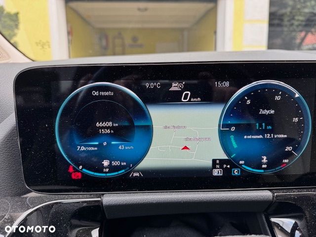 Mercedes-Benz GLA 200 Business Edition - 14