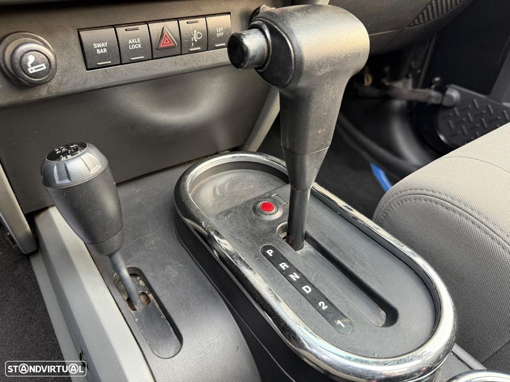 Jeep Wrangler 2.8 CRD ATX Sport - 21