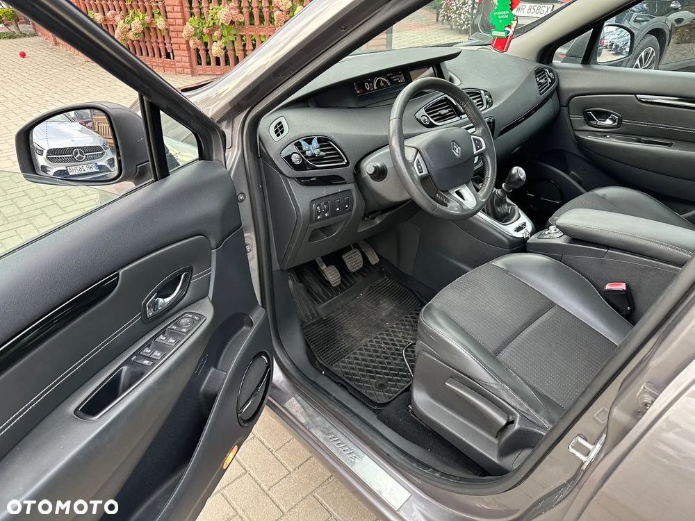 Renault Scenic - 6