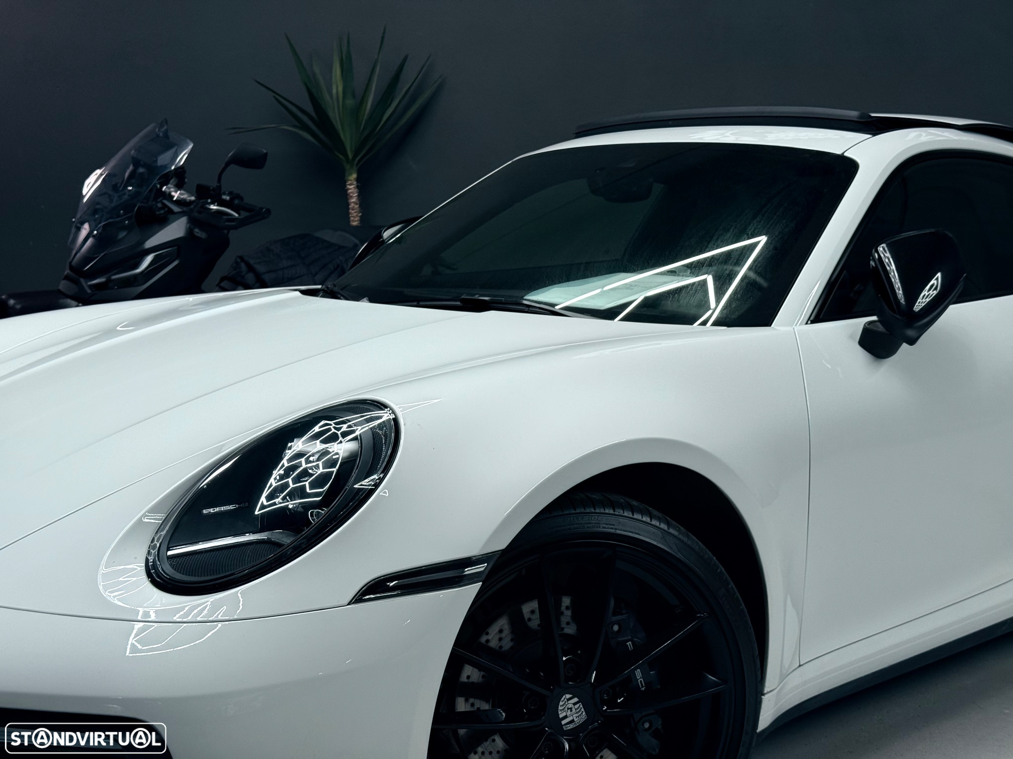 Porsche 911 (992) Carrera 4 PDK - 5