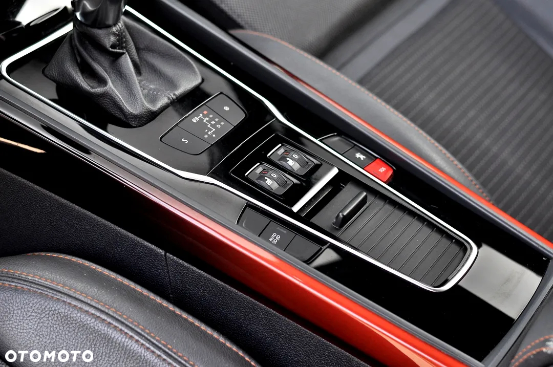 Peugeot 508 2.0 BlueHDi RXH S&S - 33