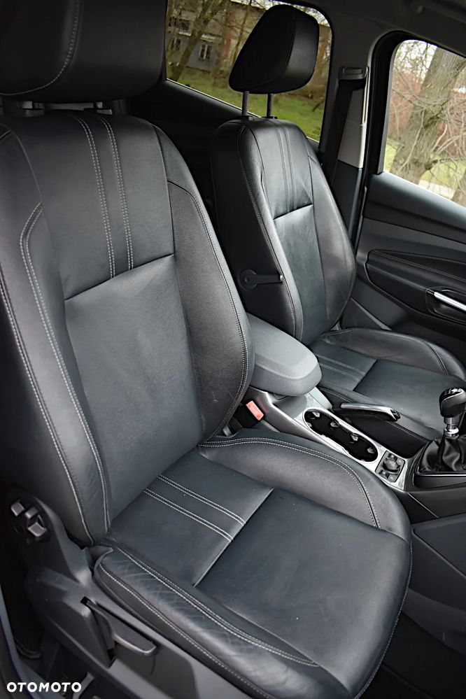 Ford C-MAX 1.6 TDCi Start-Stop-System Titanium - 25