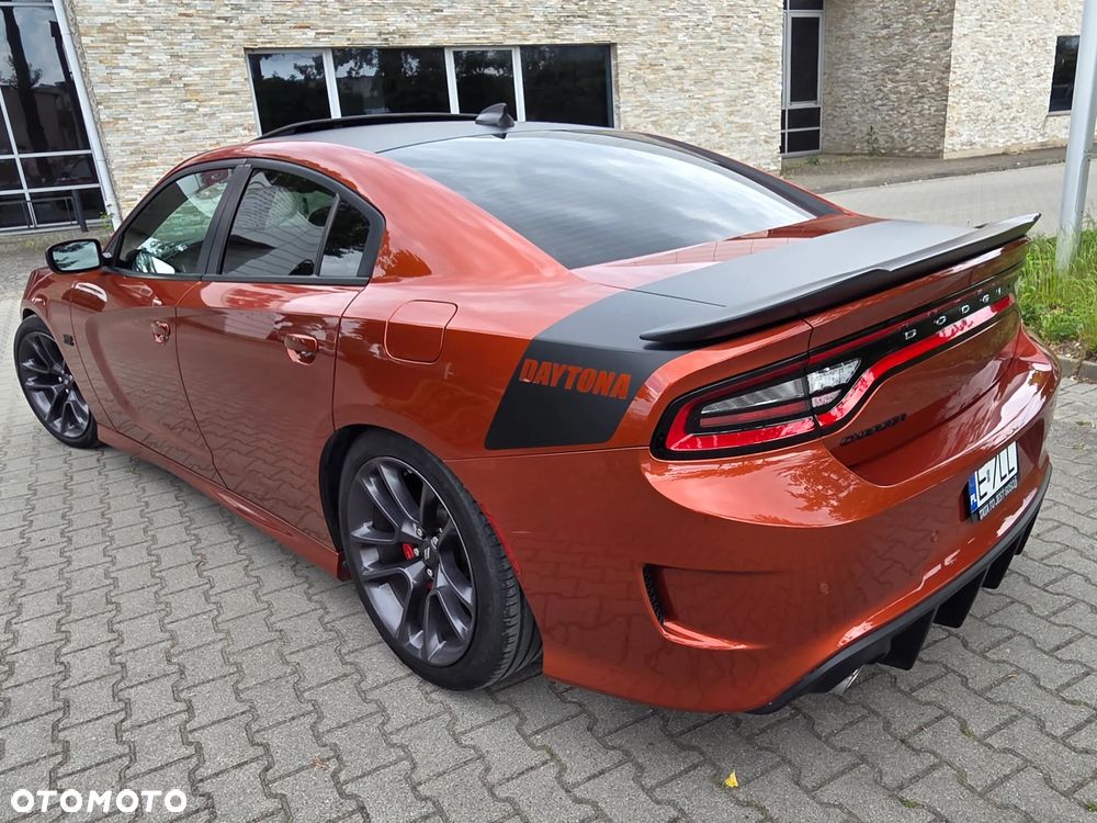Dodge Charger 5.7 R/T Daytona - 11