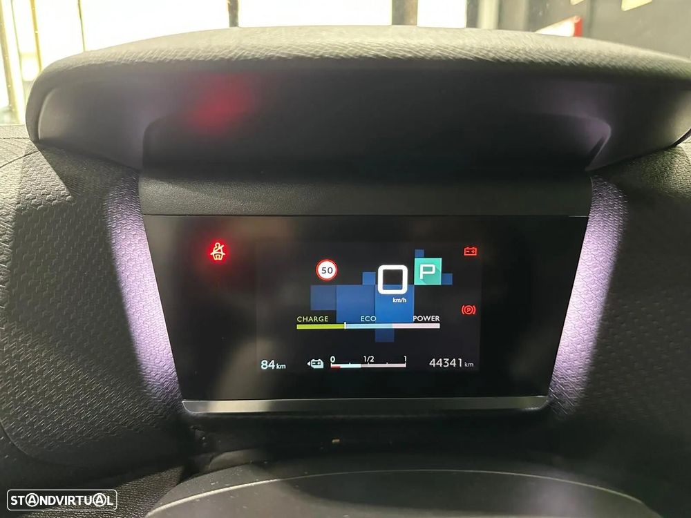 Citroën e-C4 50 kWh Feel - 31