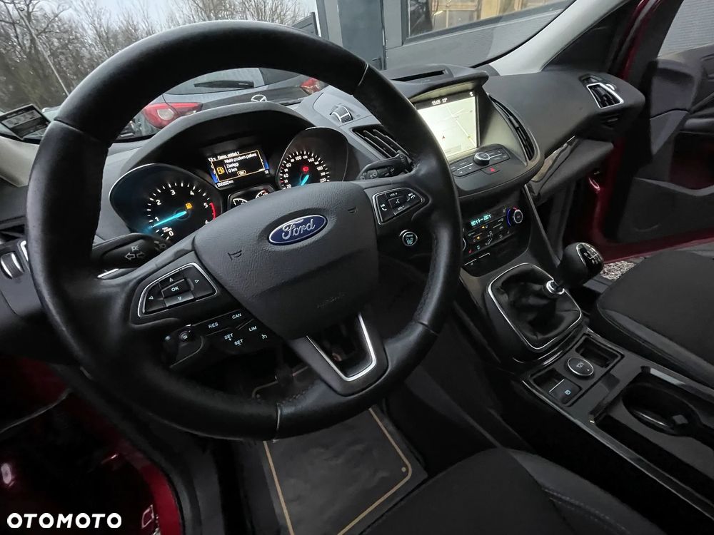 Ford Kuga 2.0 TDCi 4x2 Titanium - 29