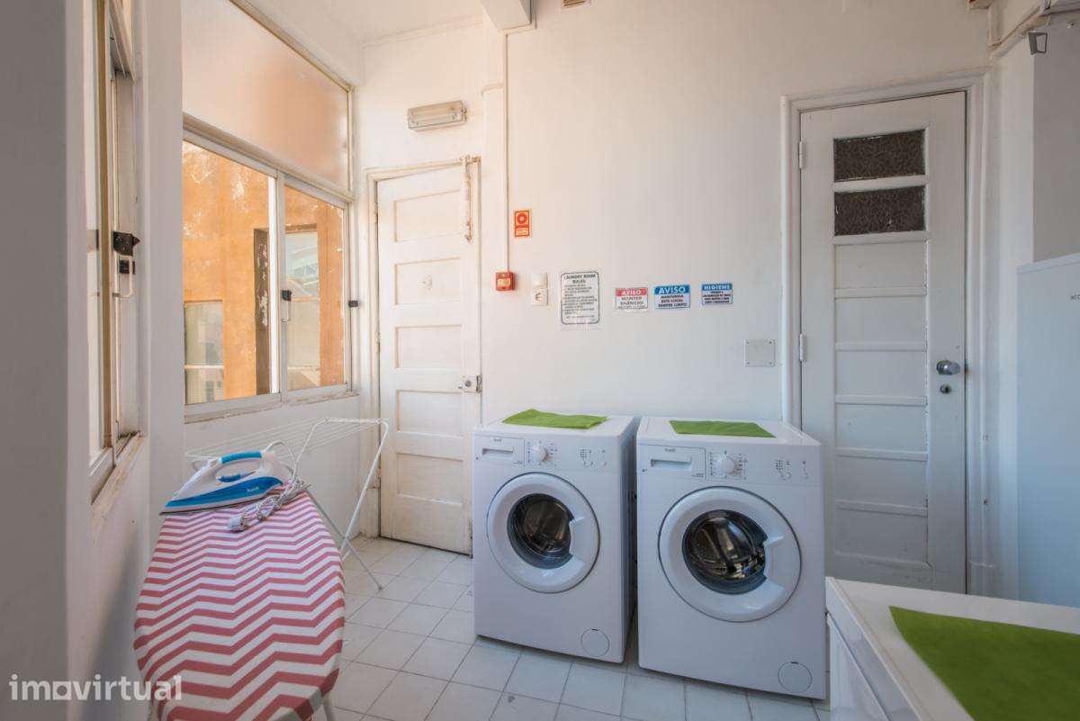 Quarto - localizado em Saldanha Lisbon - Grande imagem: 5/22