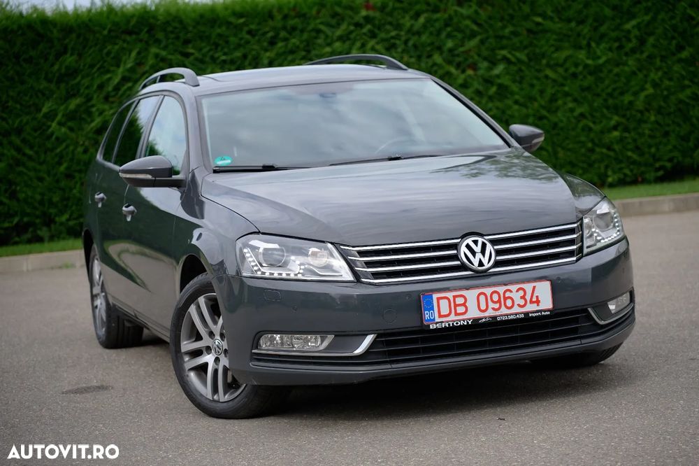 Volkswagen Passat 2.0 TDI BlueMotion Technology DSG Comfortline - 13