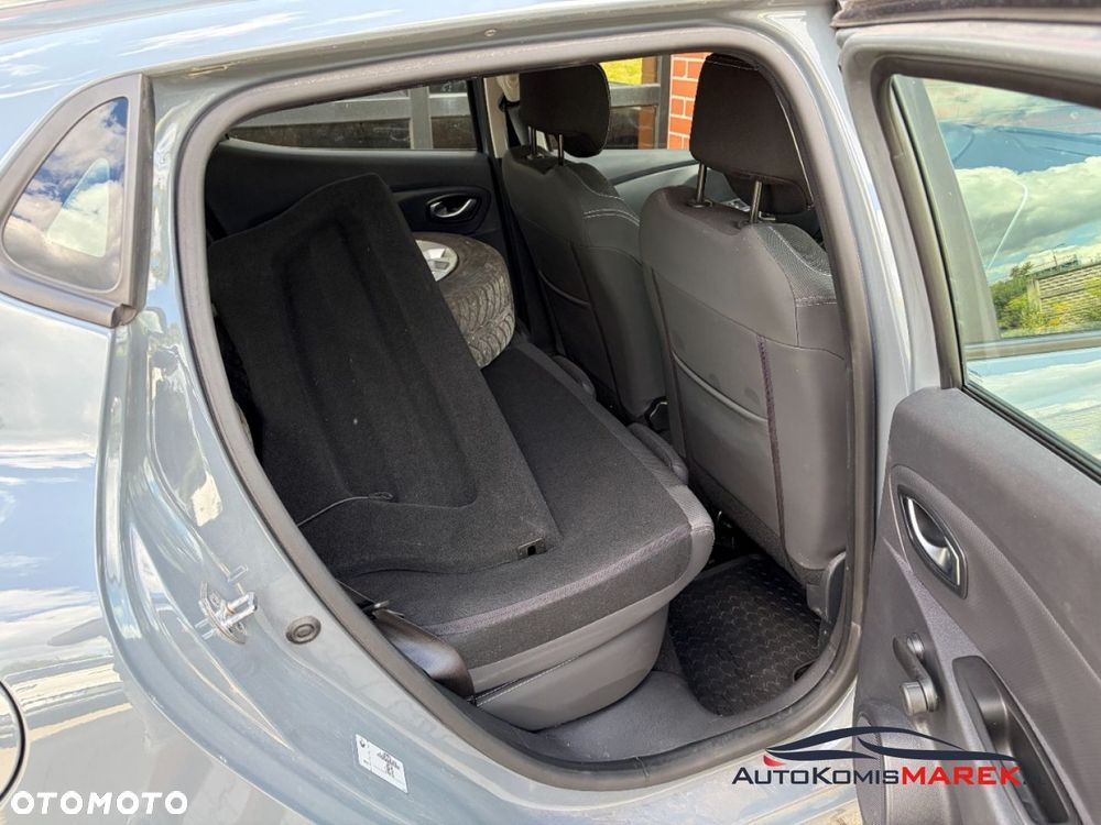 Renault Clio 1.2 16V Life - 14
