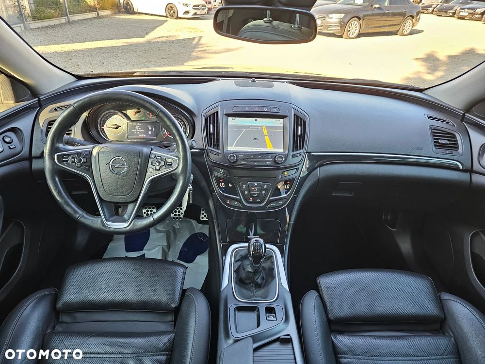 Opel Insignia 1.4 T Executive S&S - 10