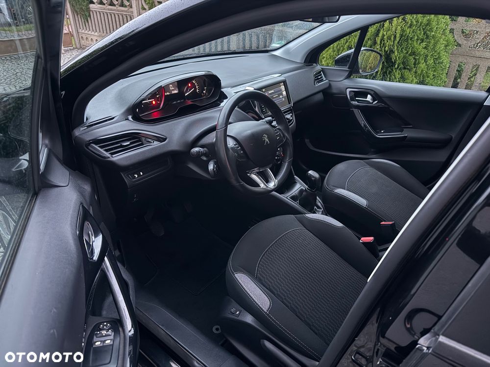 Peugeot 208 1.2 PureTech Active - 7