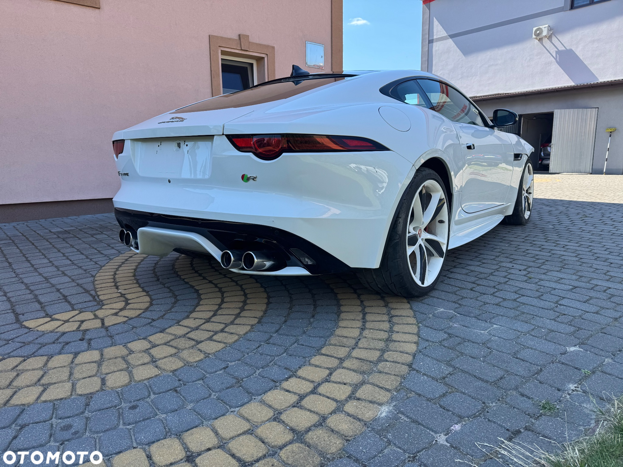 Jaguar F-Type 5.0 V8 S/C AWD R - 9