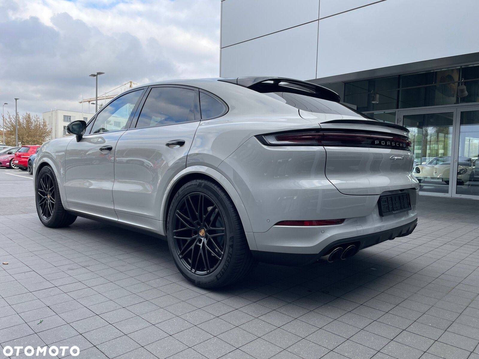 Porsche Cayenne Coupe S - 9